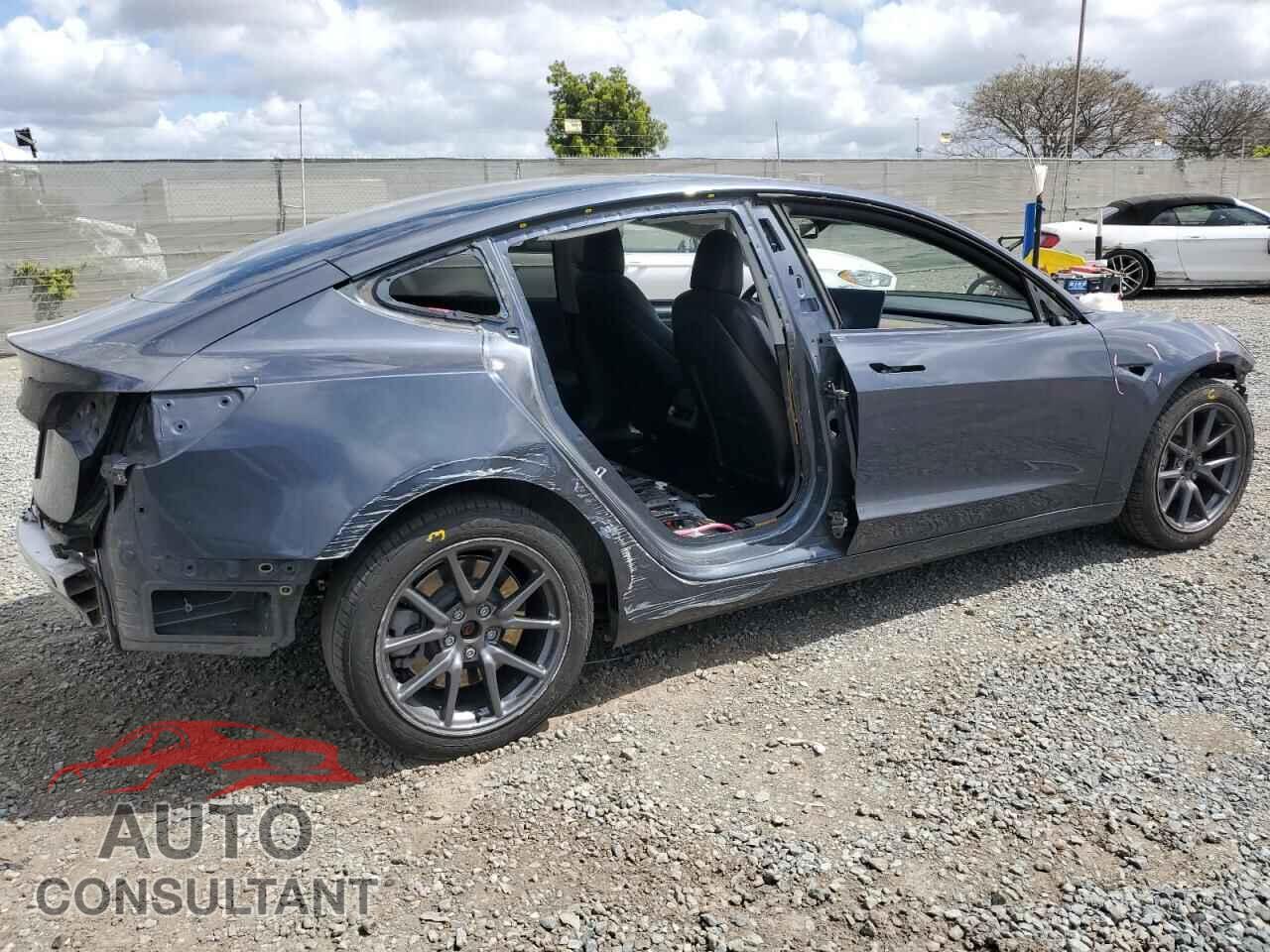 TESLA MODEL 3 2021 - 5YJ3E1EA0MF866939
