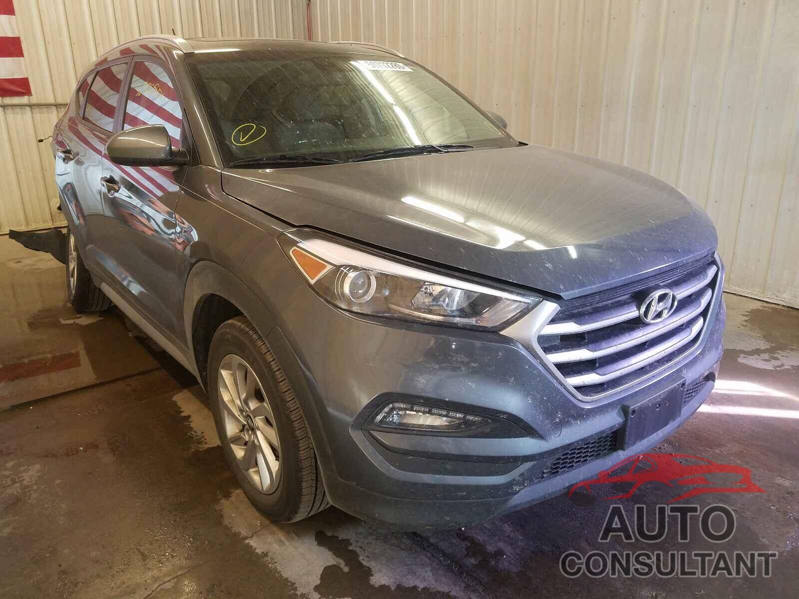 HYUNDAI TUCSON 2017 - KM8J3CA47HU390321