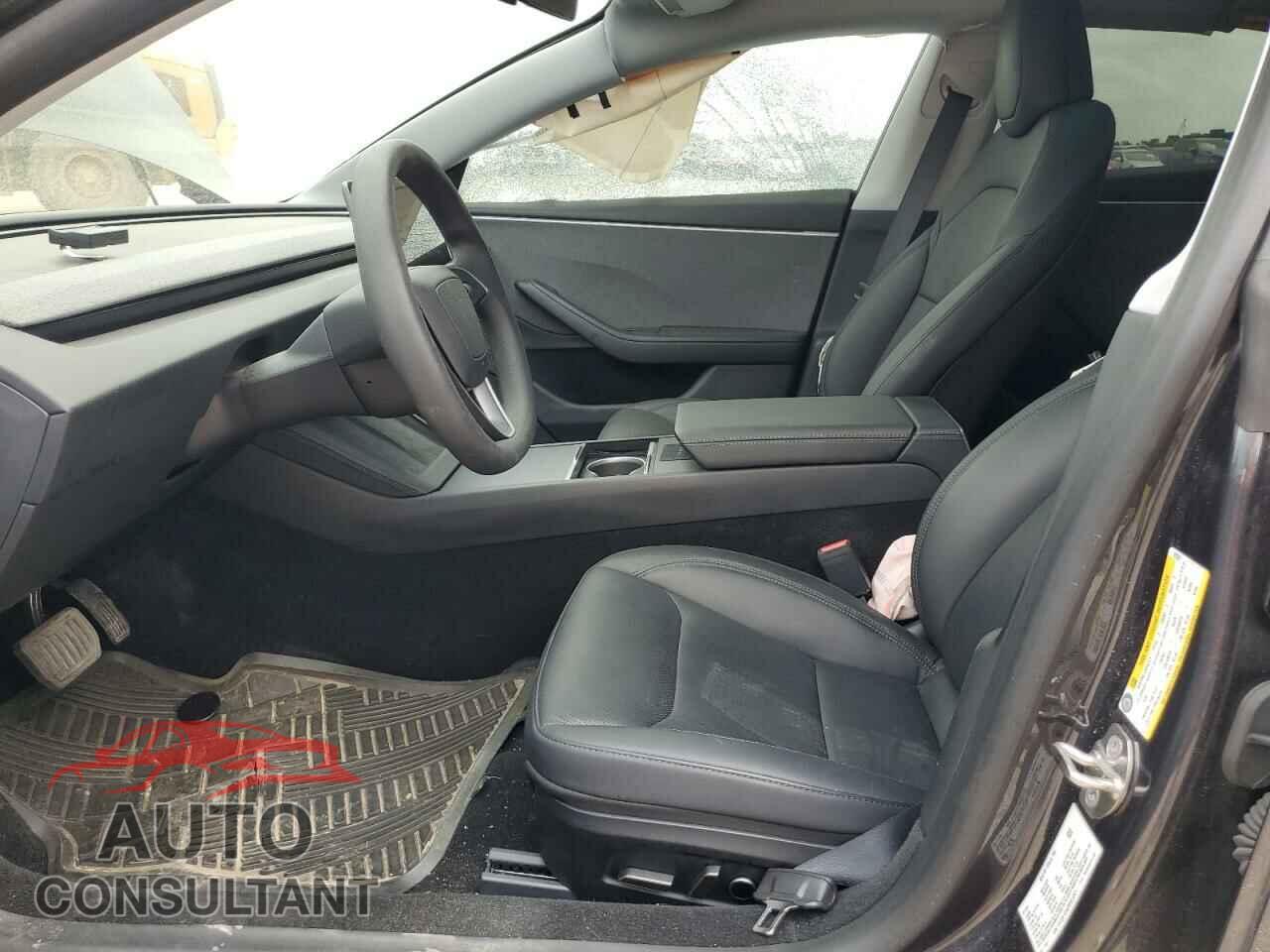 TESLA MODEL 3 2024 - 5YJ3E1EA2RF822321