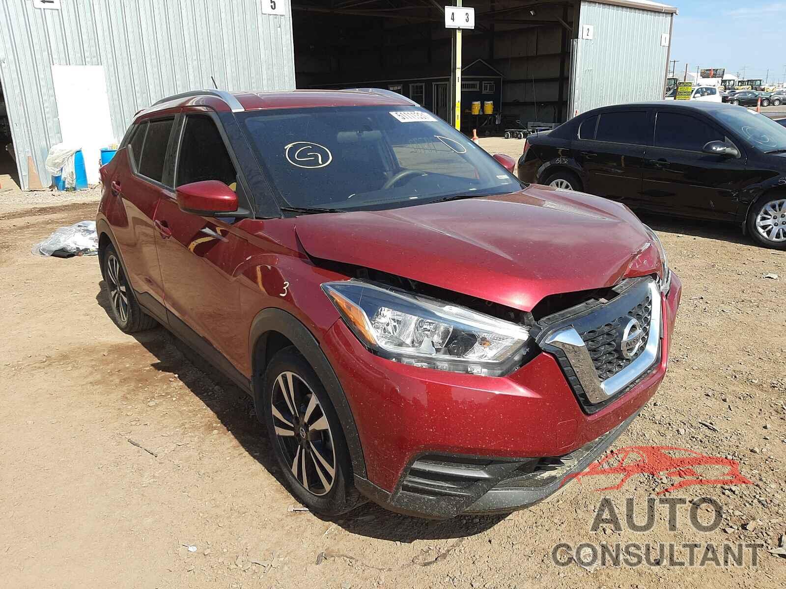 NISSAN KICKS 2018 - 3N1CP5CU0JL519609