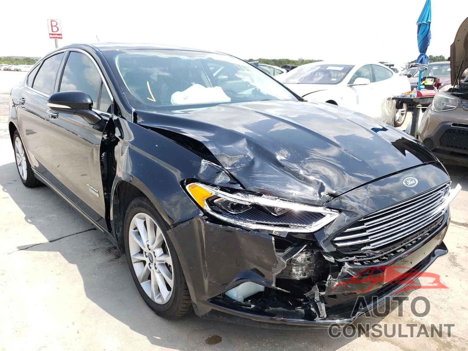 FORD FUSION 2017 - 3FA6P0SU3HR352738