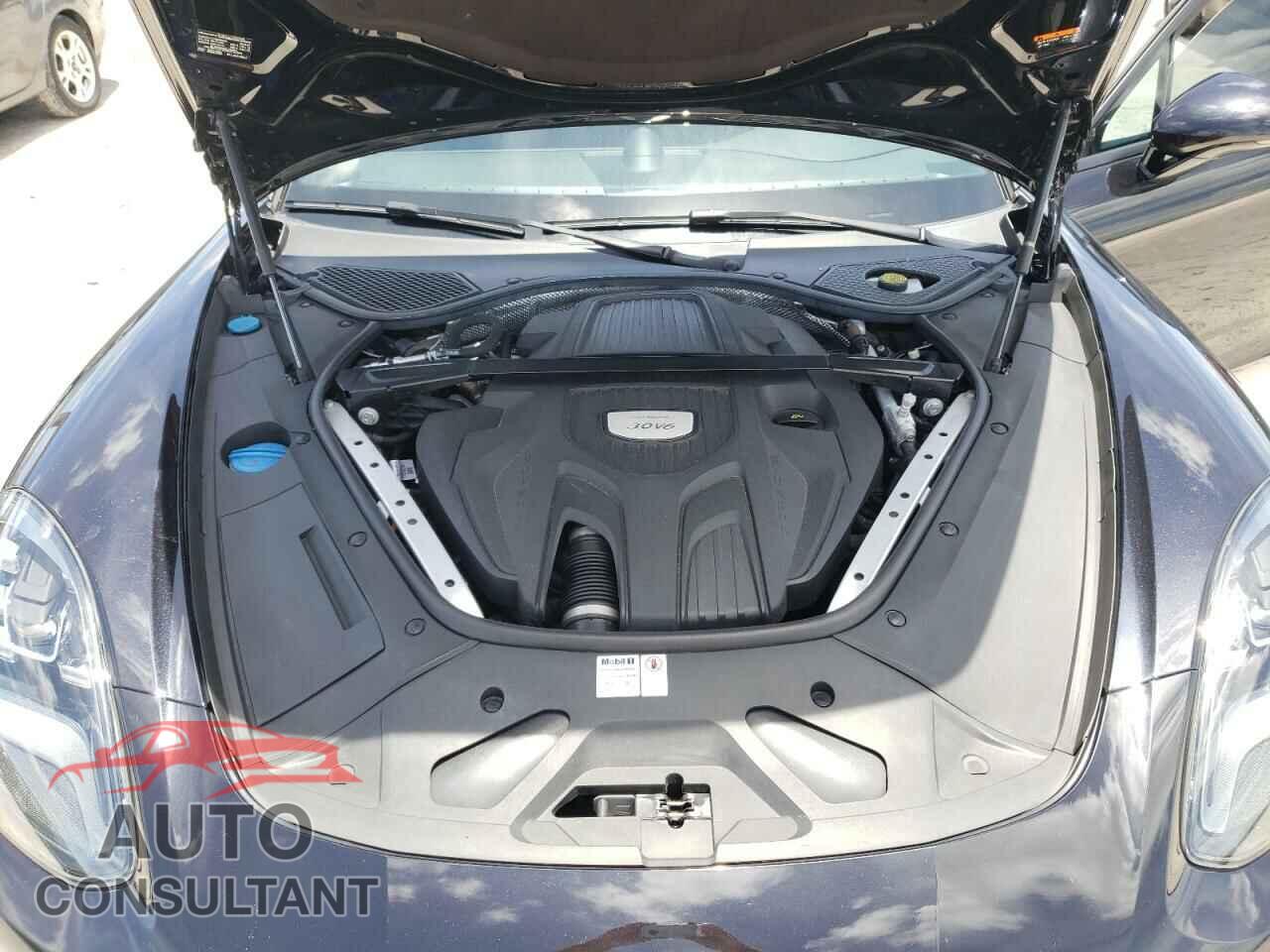 PORSCHE PANAMERA 2018 - WP0AA2A79JL111588