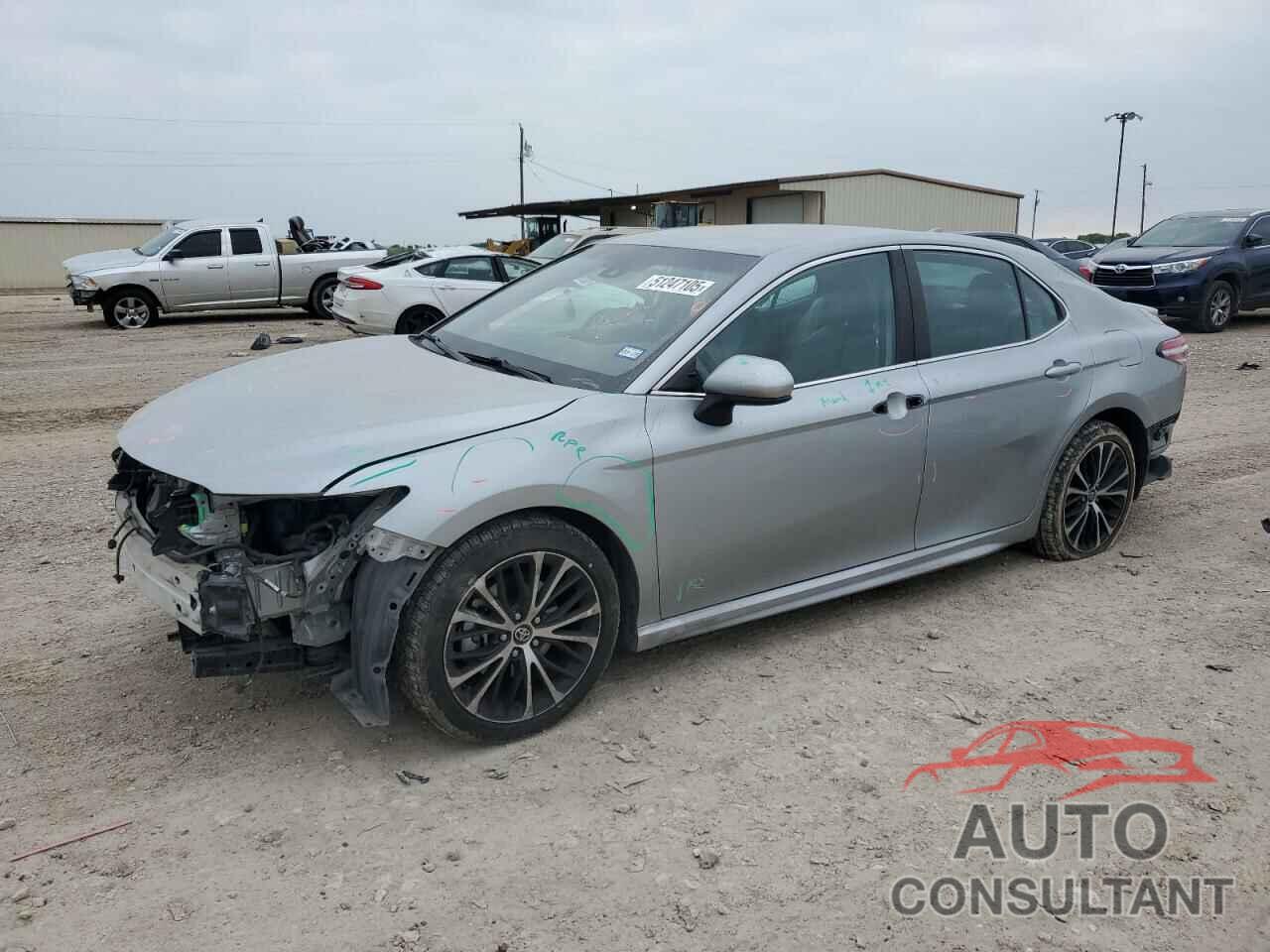 TOYOTA CAMRY 2020 - 4T1G11AK4LU341234