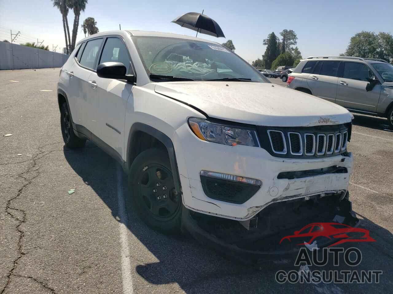 JEEP COMPASS 2018 - 3C4NJCAB8JT368273