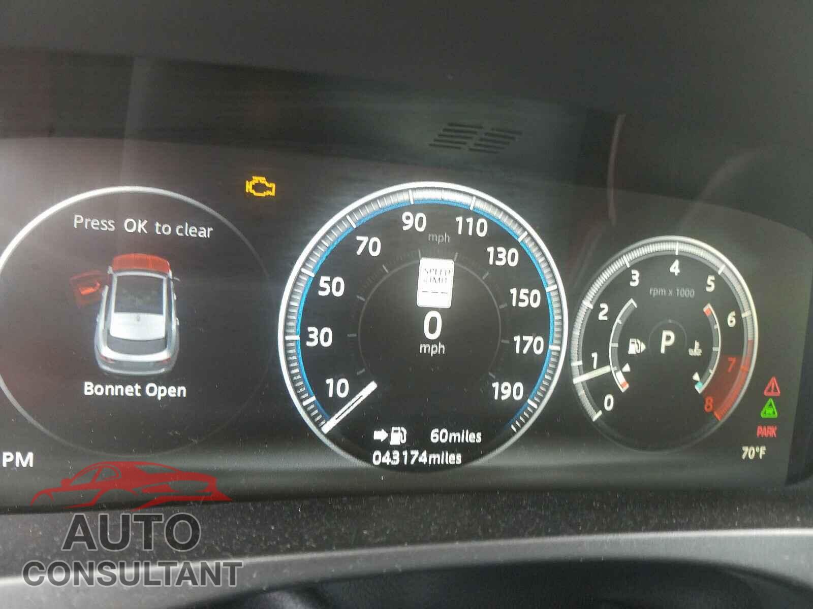 JAGUAR F-PACE 2017 - SADCM2BV4HA099664
