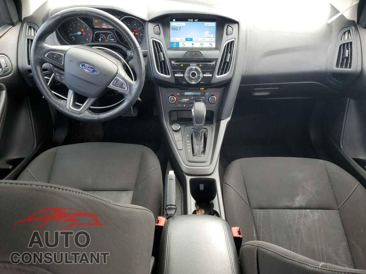 FORD FOCUS 2017 - 1FADP3H28HL256455
