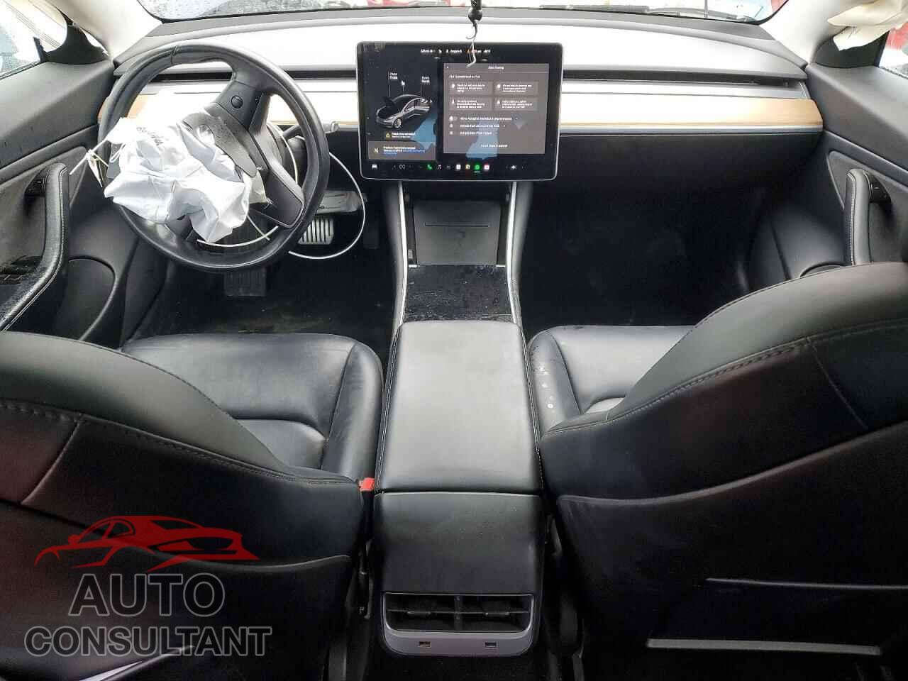TESLA MODEL 3 2018 - 5YJ3E1EB7JF185746