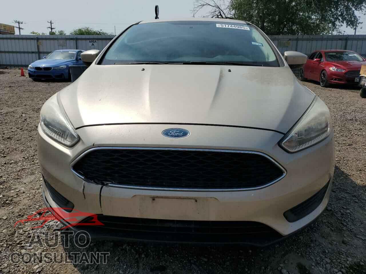 FORD FOCUS 2018 - 1FADP3F24JL321911