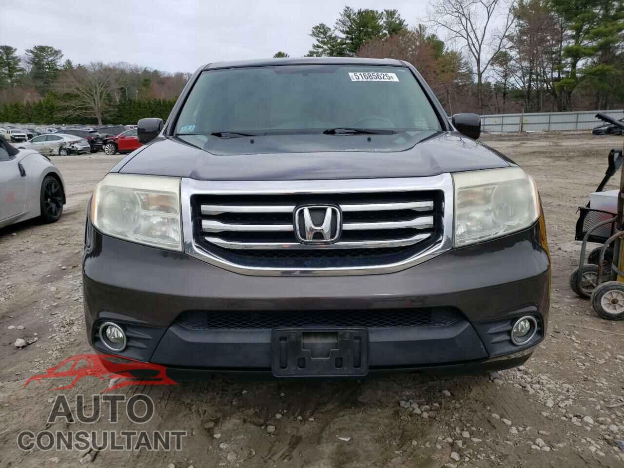 HONDA PILOT 2013 - 5FNYF4H49DB020349