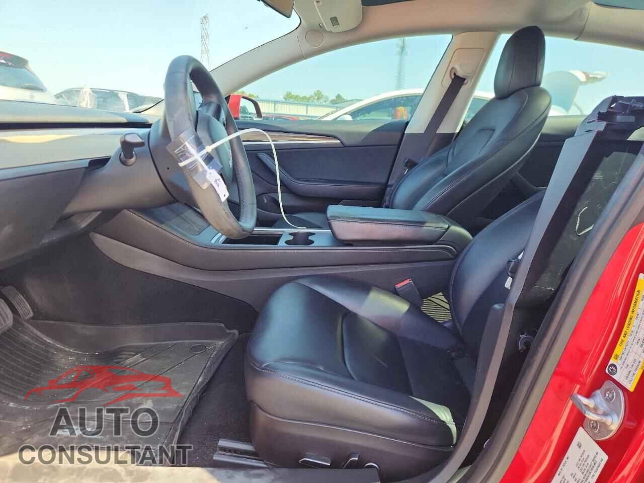 TESLA MODEL 3 2021 - 5YJ3E1EA9MF976338
