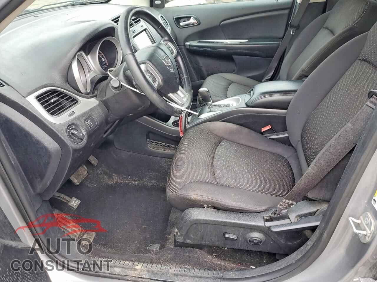 DODGE JOURNEY 2015 - 3C4PDDBG1FT608755