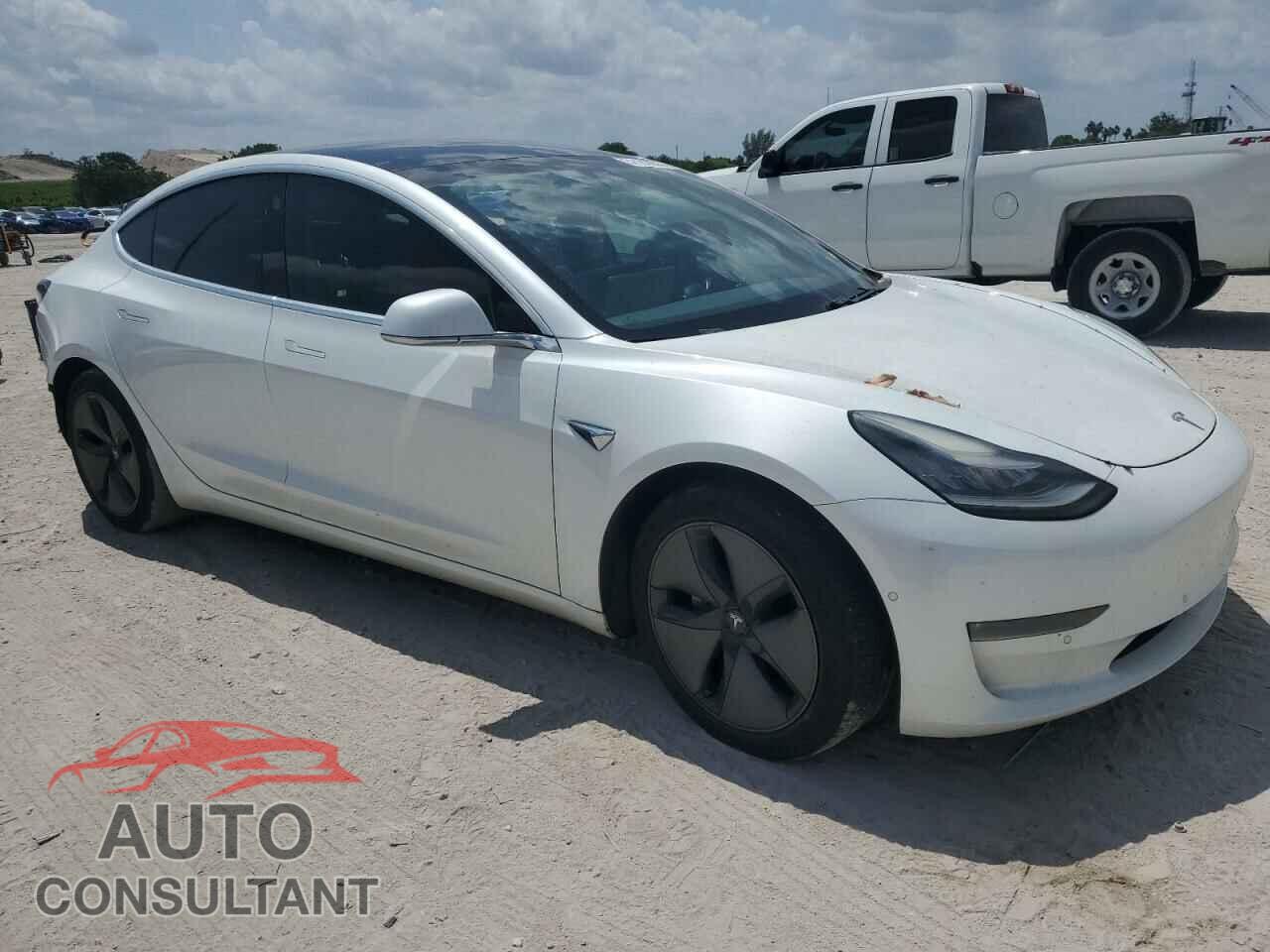 TESLA MODEL 3 2019 - 5YJ3E1EB5KF418329
