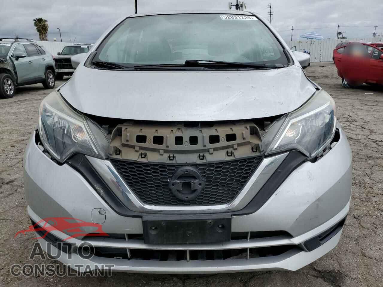 NISSAN VERSA 2017 - 3N1CE2CP3HL359508