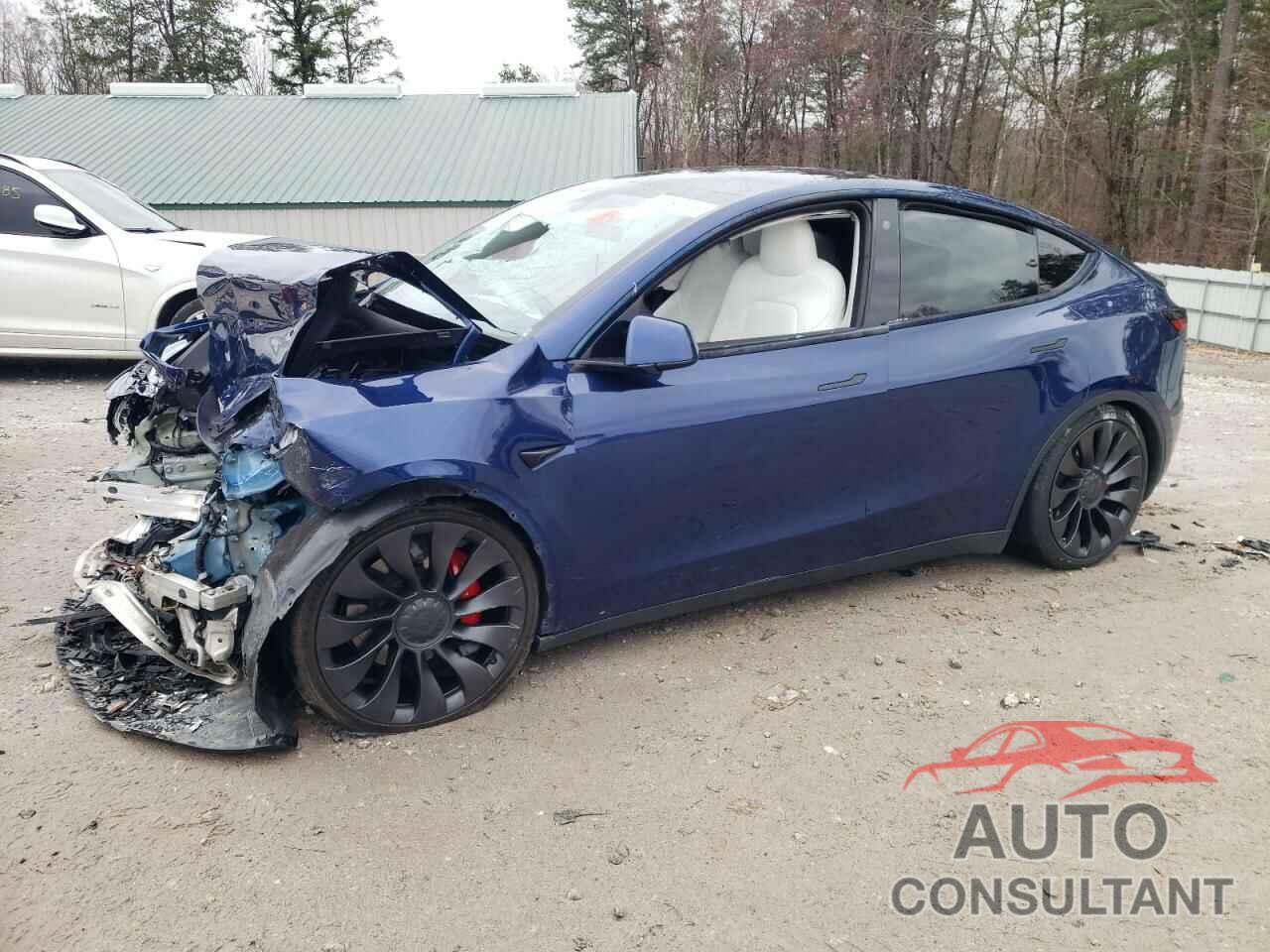 TESLA MODEL Y 2023 - 7SAYGDEFXPF700299
