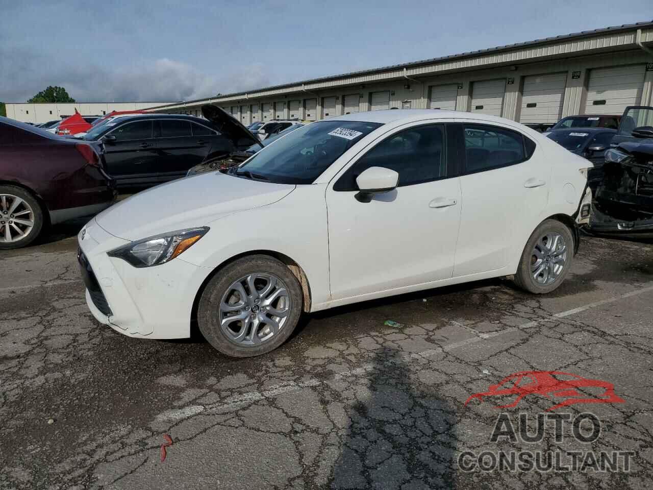 TOYOTA YARIS 2018 - 3MYDLBYV7JY312930