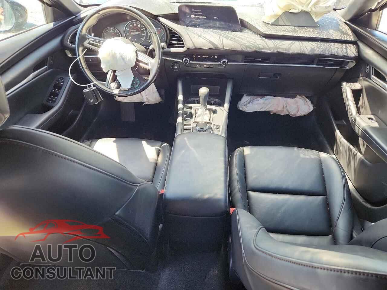 MAZDA 3 2022 - JM1BPAKL1N1512286