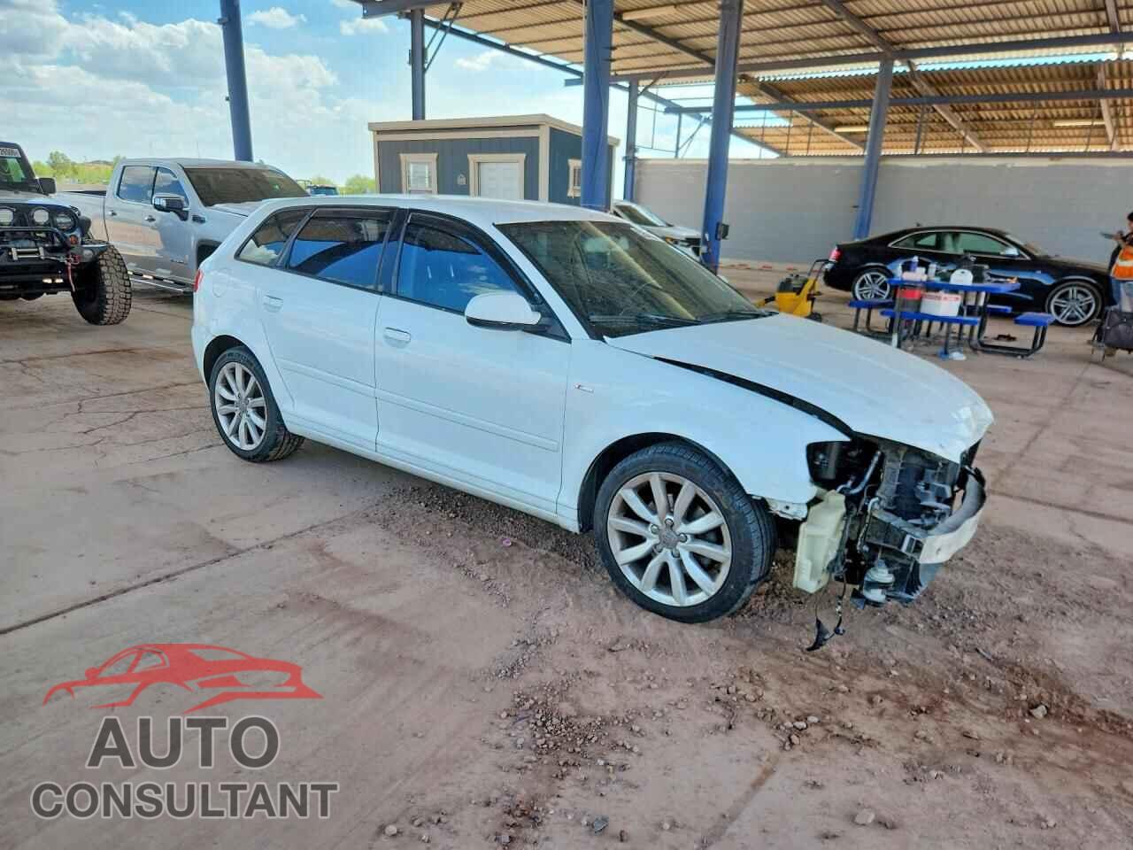 AUDI A3 2011 - WAUBJBFM8BA044298