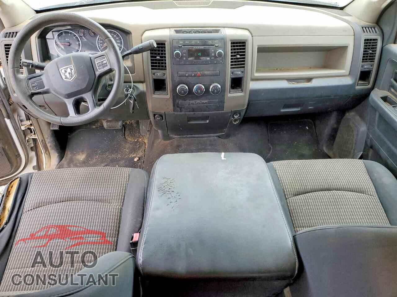 DODGE RAM 1500 2012 - 1C6RD6KT8CS157524