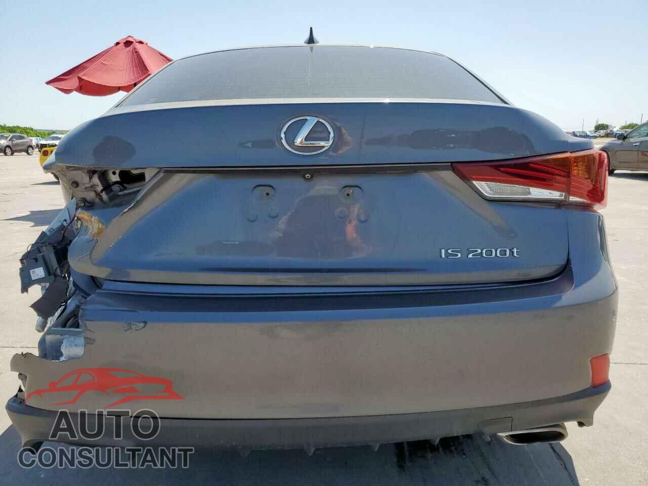 LEXUS IS 2017 - JTHBA1D2XH5049985
