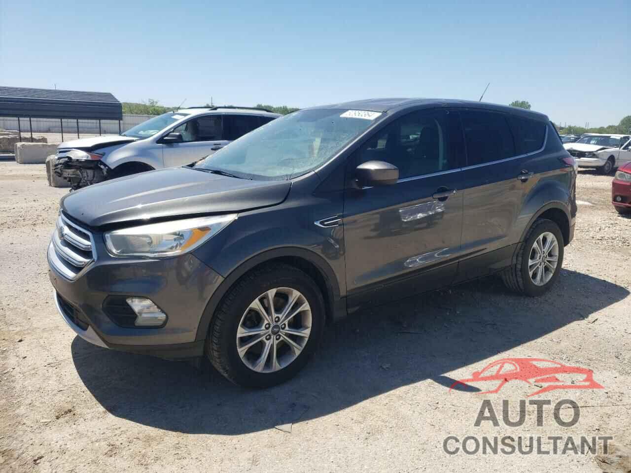 FORD ESCAPE 2017 - 1FMCU9GD5HUD13043