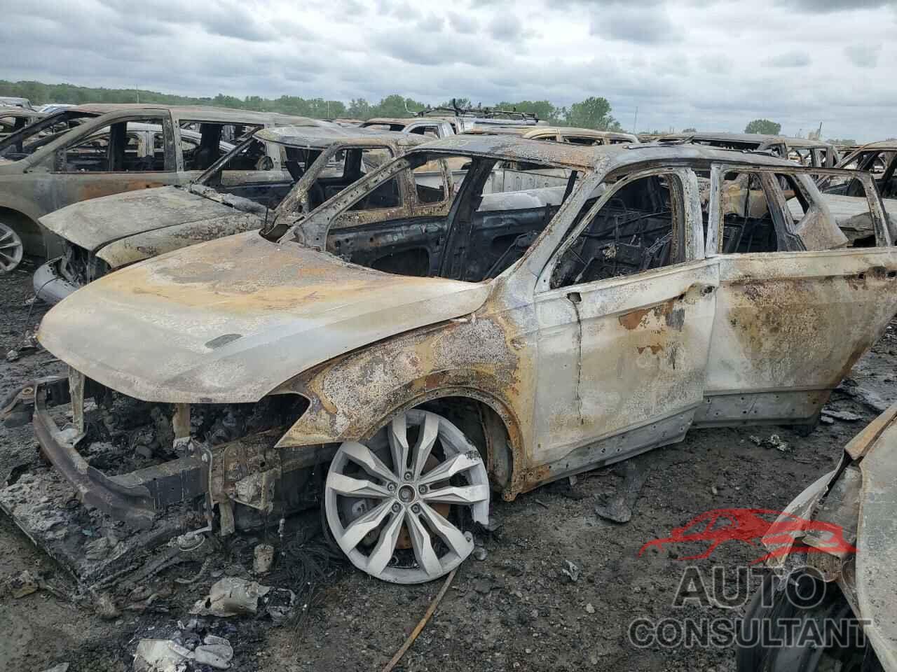 VOLKSWAGEN TIGUAN 2021 - 3VV3B7AX5MM119551