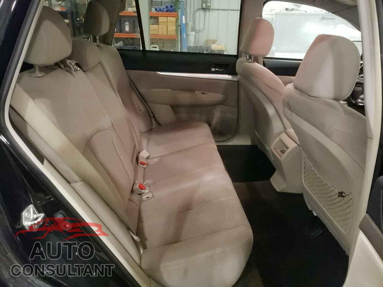 SUBARU OUTBACK 2013 - 4S4BRBCC4D3320163