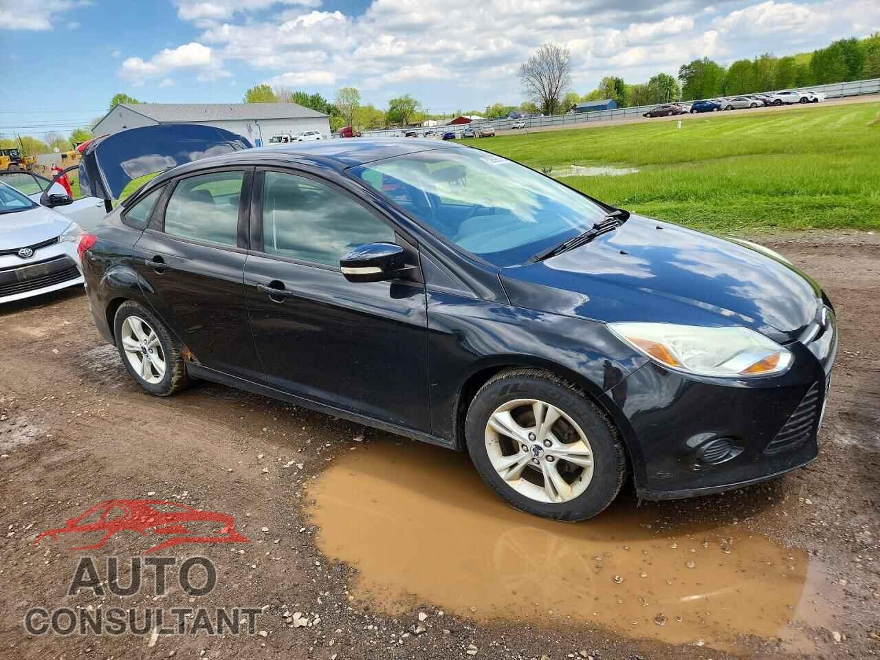 FORD FOCUS 2014 - 1FADP3F27EL439702