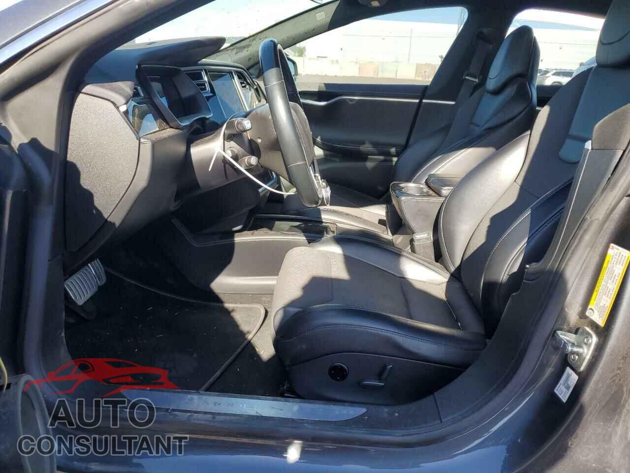 TESLA MODEL S 2017 - 5YJSA1E46HF215323
