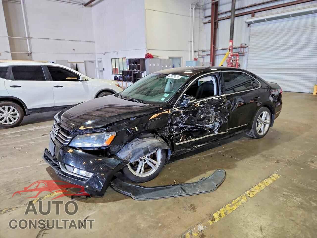 VOLKSWAGEN PASSAT 2015 - 1VWBS7A31FC018564