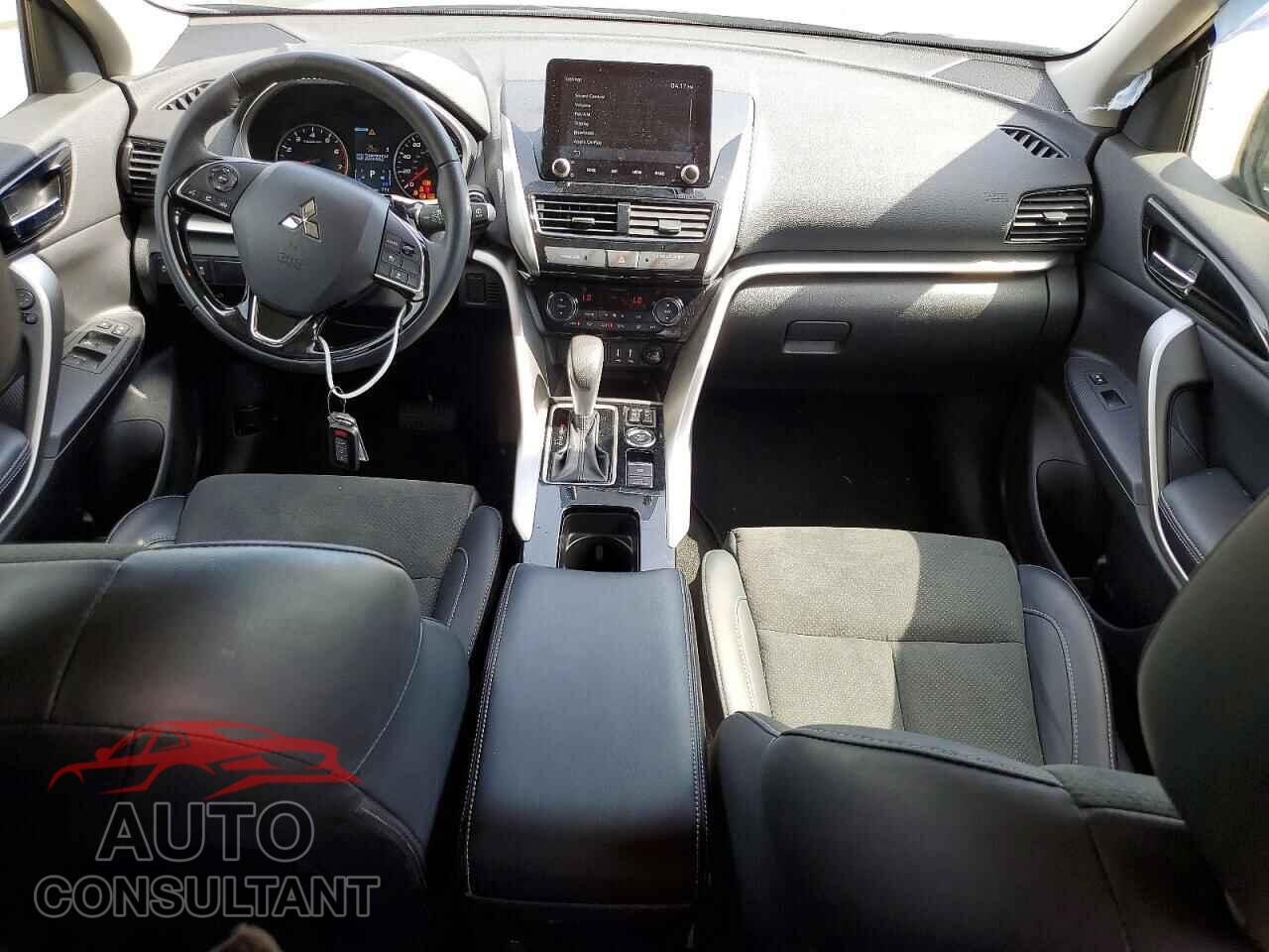 MITSUBISHI ECLIPSE 2025 - JA4ATWAA9SZ014607