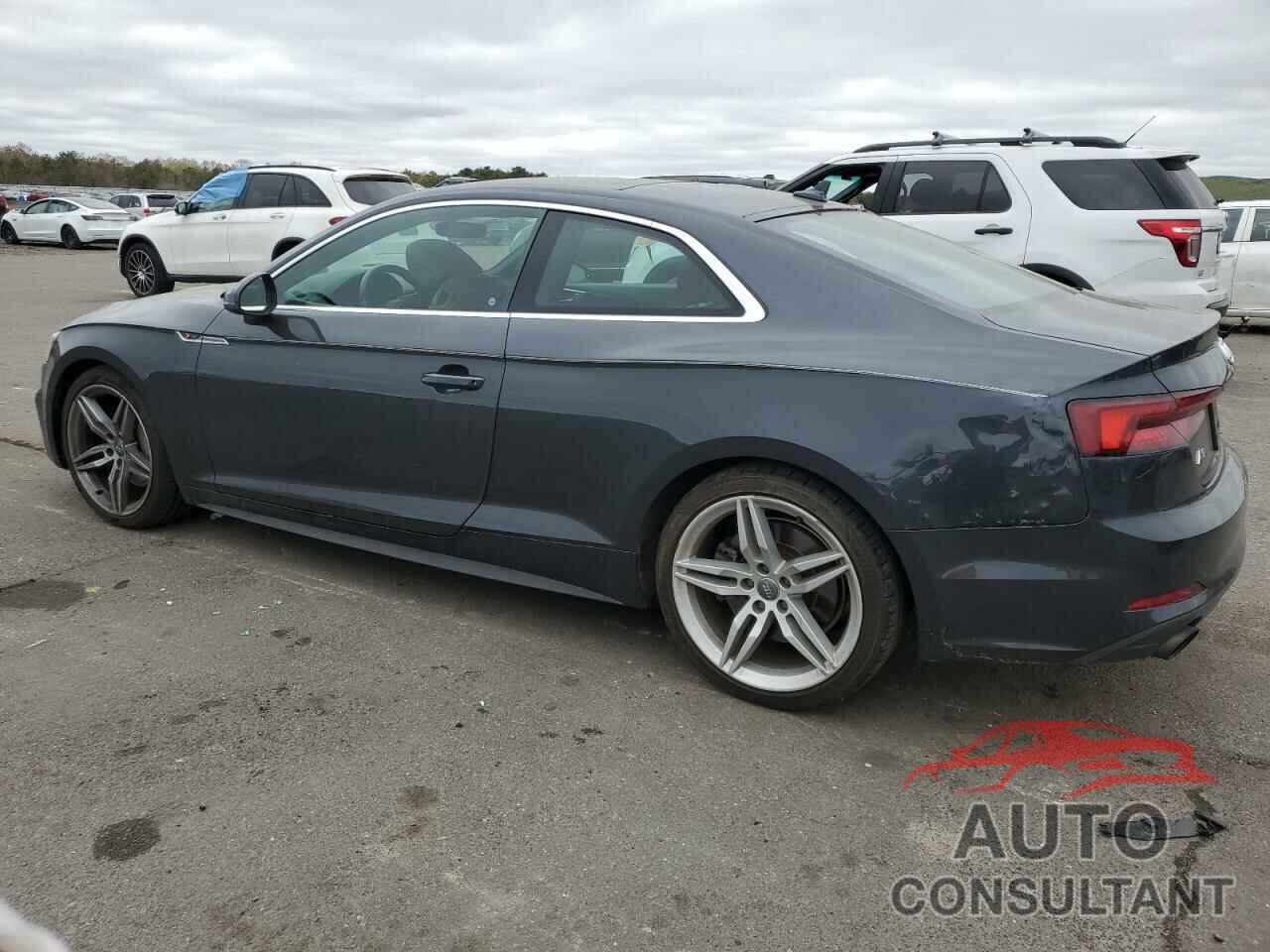 AUDI A5 2018 - WAUTNAF57JA064665