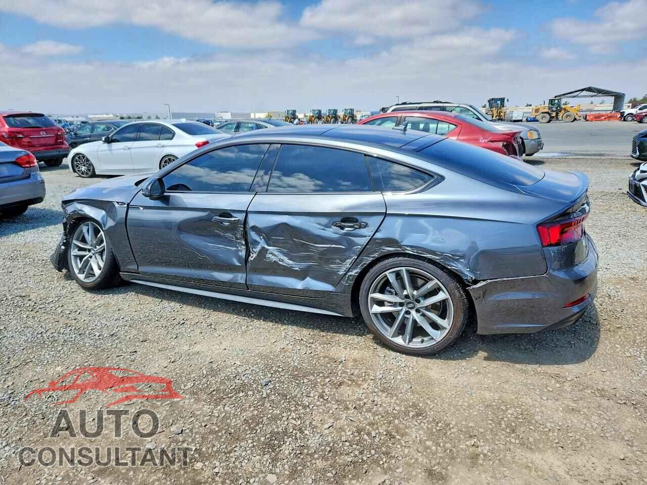 AUDI A5 2019 - WAUFNCF5XKA010884