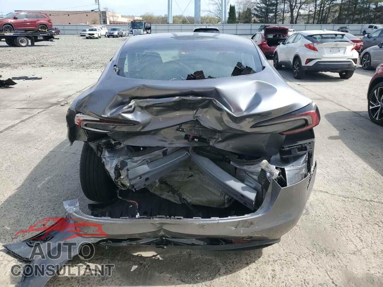 TESLA MODEL 3 2025 - 5YJ3E1EA2SF908413