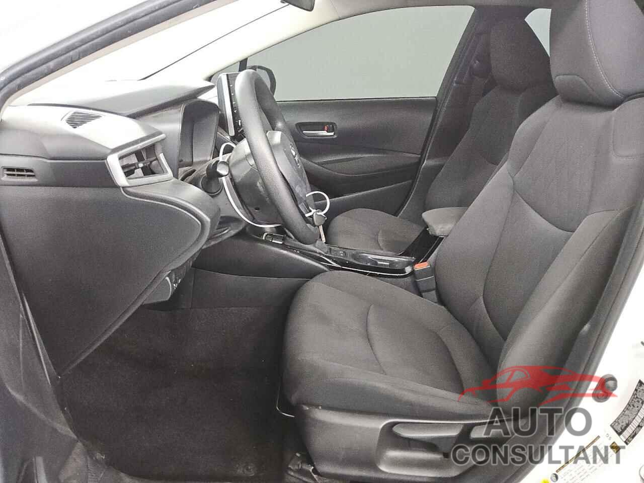 TOYOTA COROLLA 2021 - JTDEPMAE2MJ172002