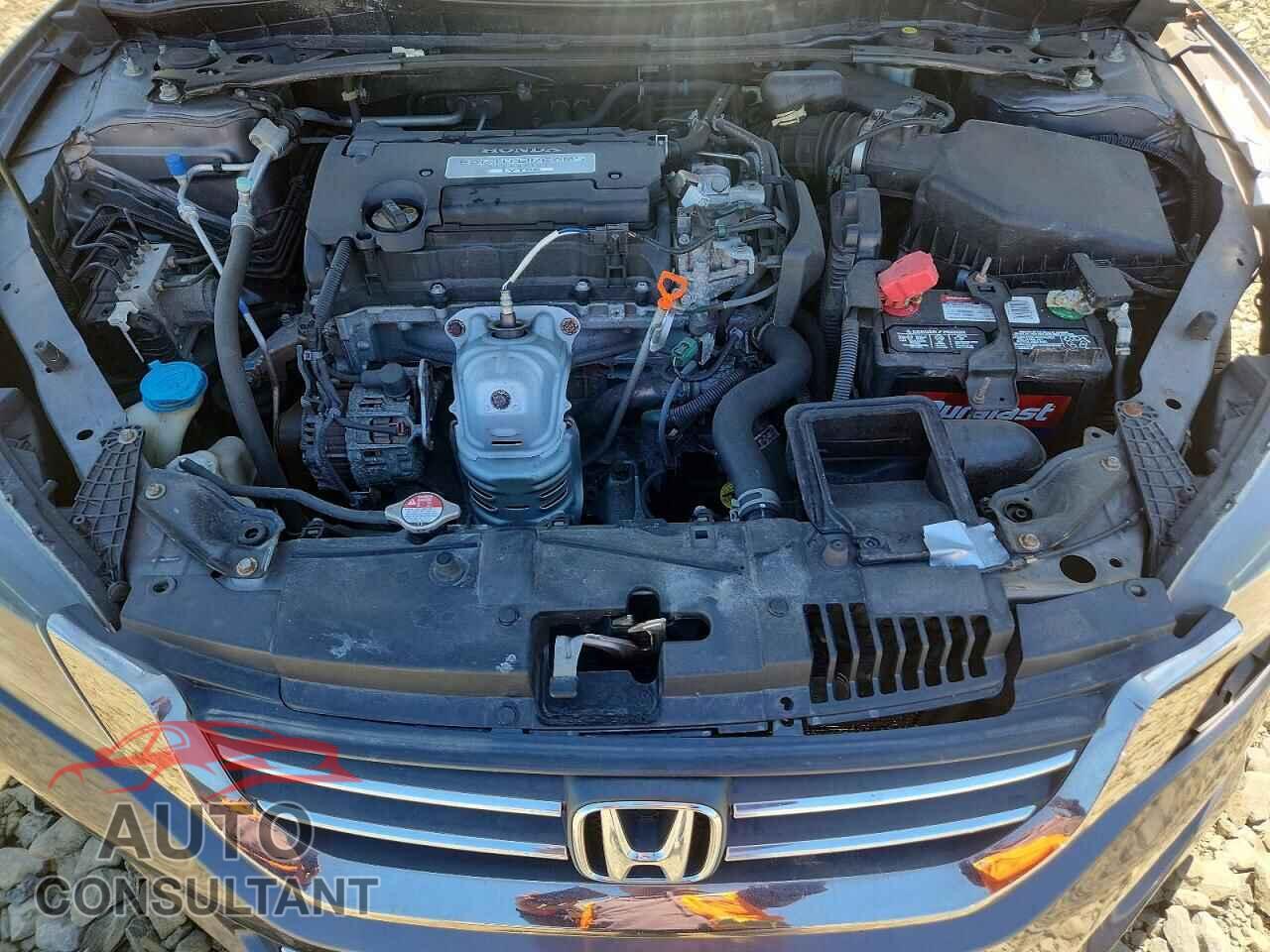 HONDA ACCORD 2013 - 1HGCR2F80DA055674