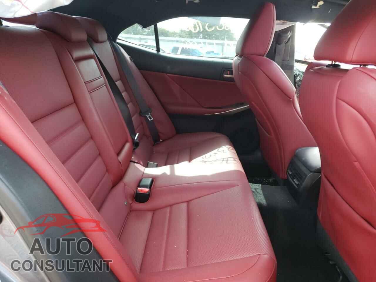 LEXUS IS 2017 - JTHBA1D29H5043952