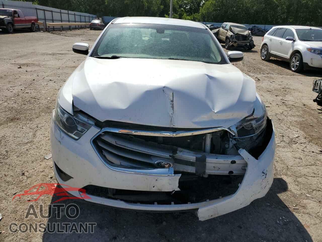FORD TAURUS 2015 - 1FAHP2E84FG199620
