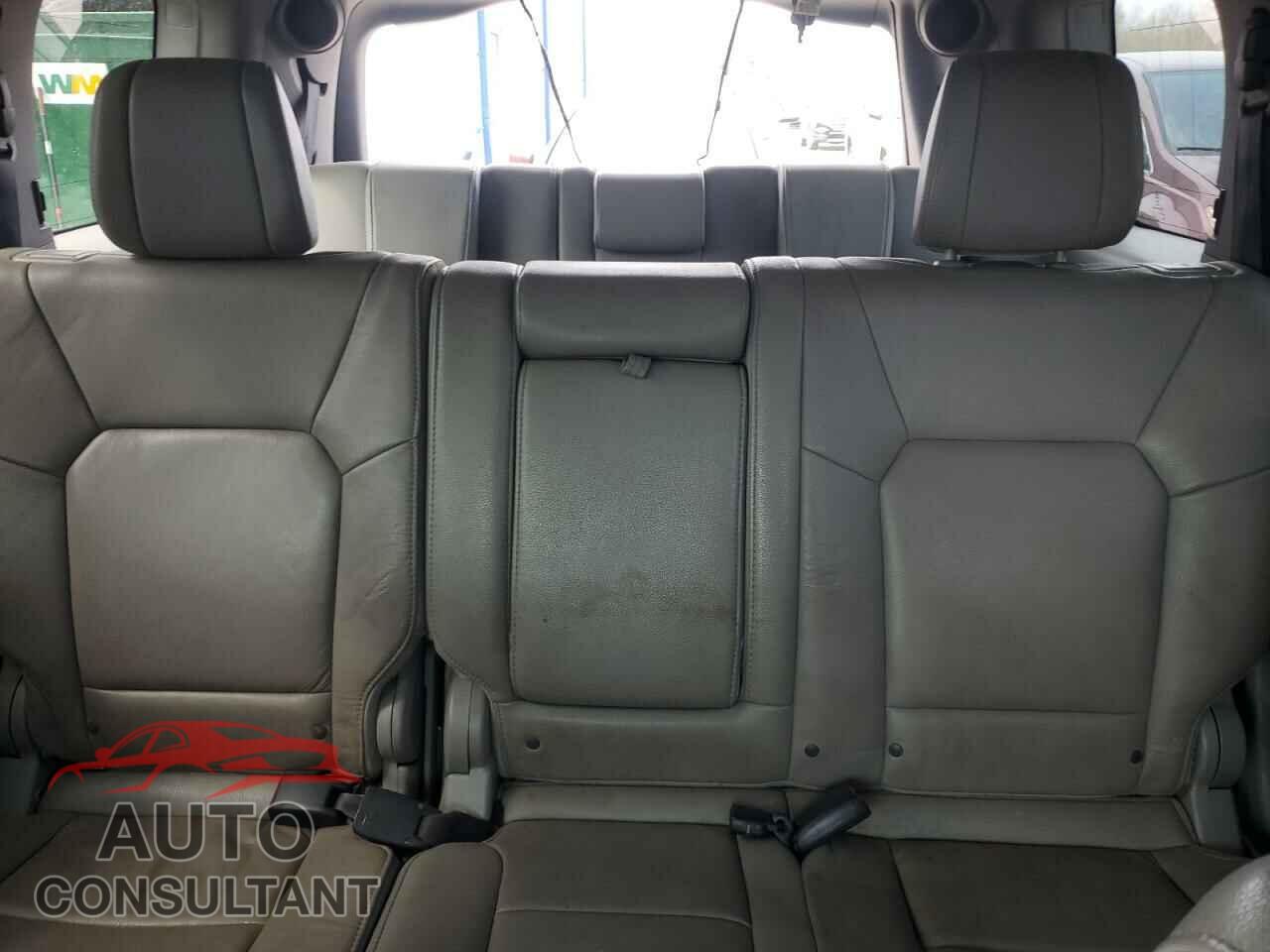 HONDA PILOT 2013 - 5FNYF4H97DB053443
