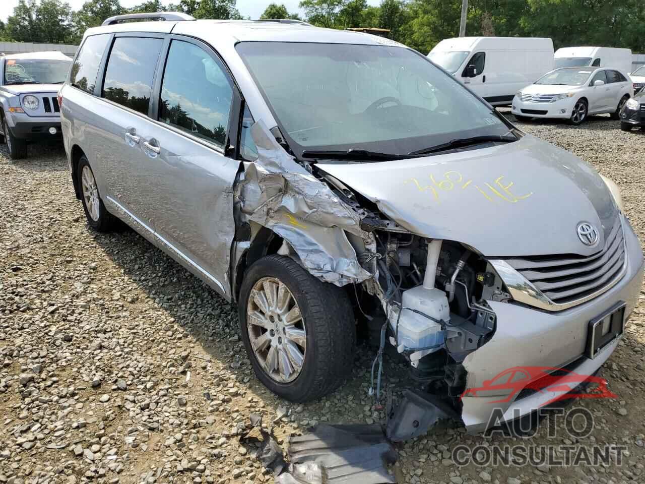 TOYOTA SIENNA 2016 - 5TDDK3DC8GS131847