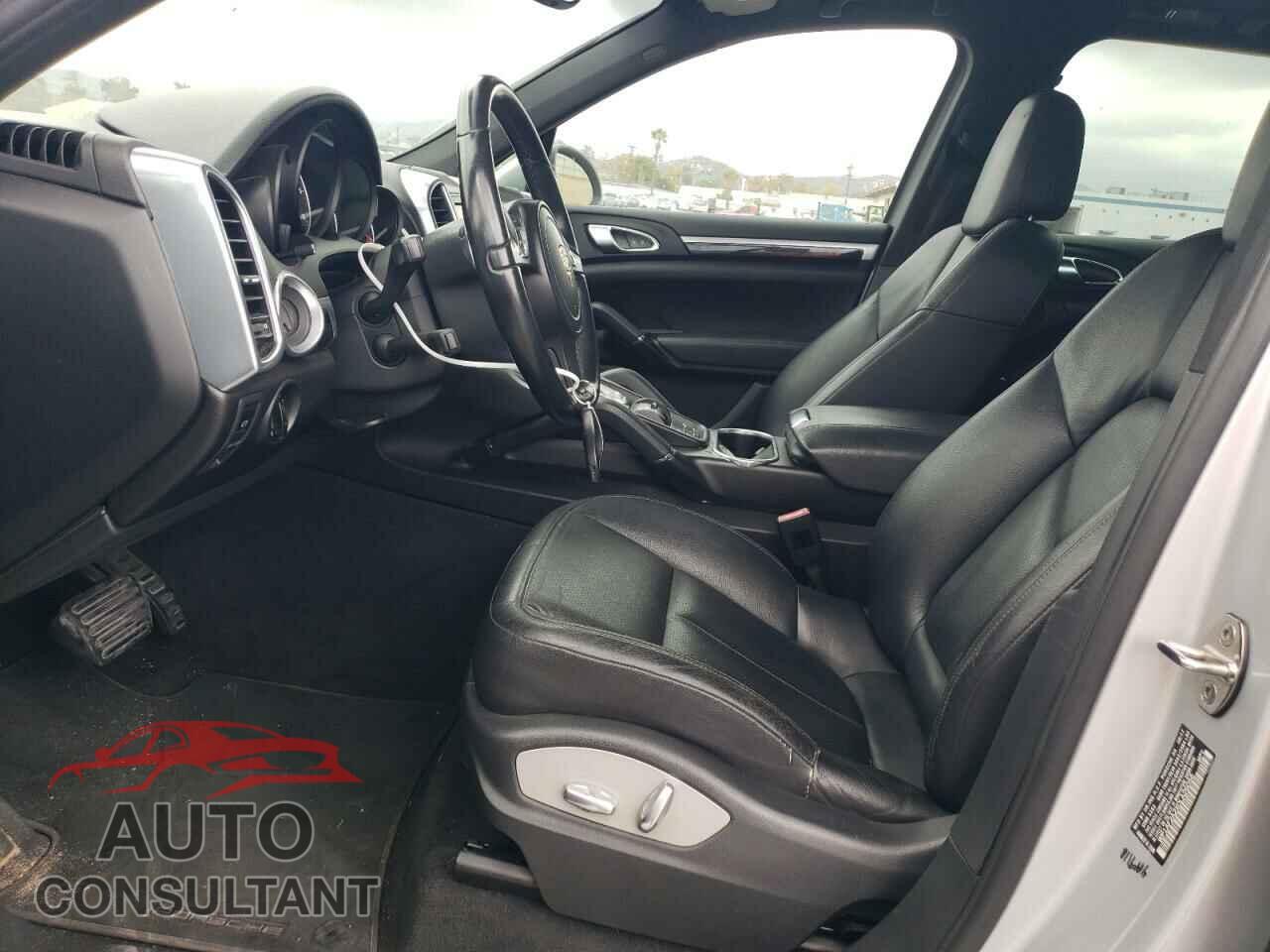 PORSCHE CAYENNE 2013 - WP1AF2A2XDLA26056