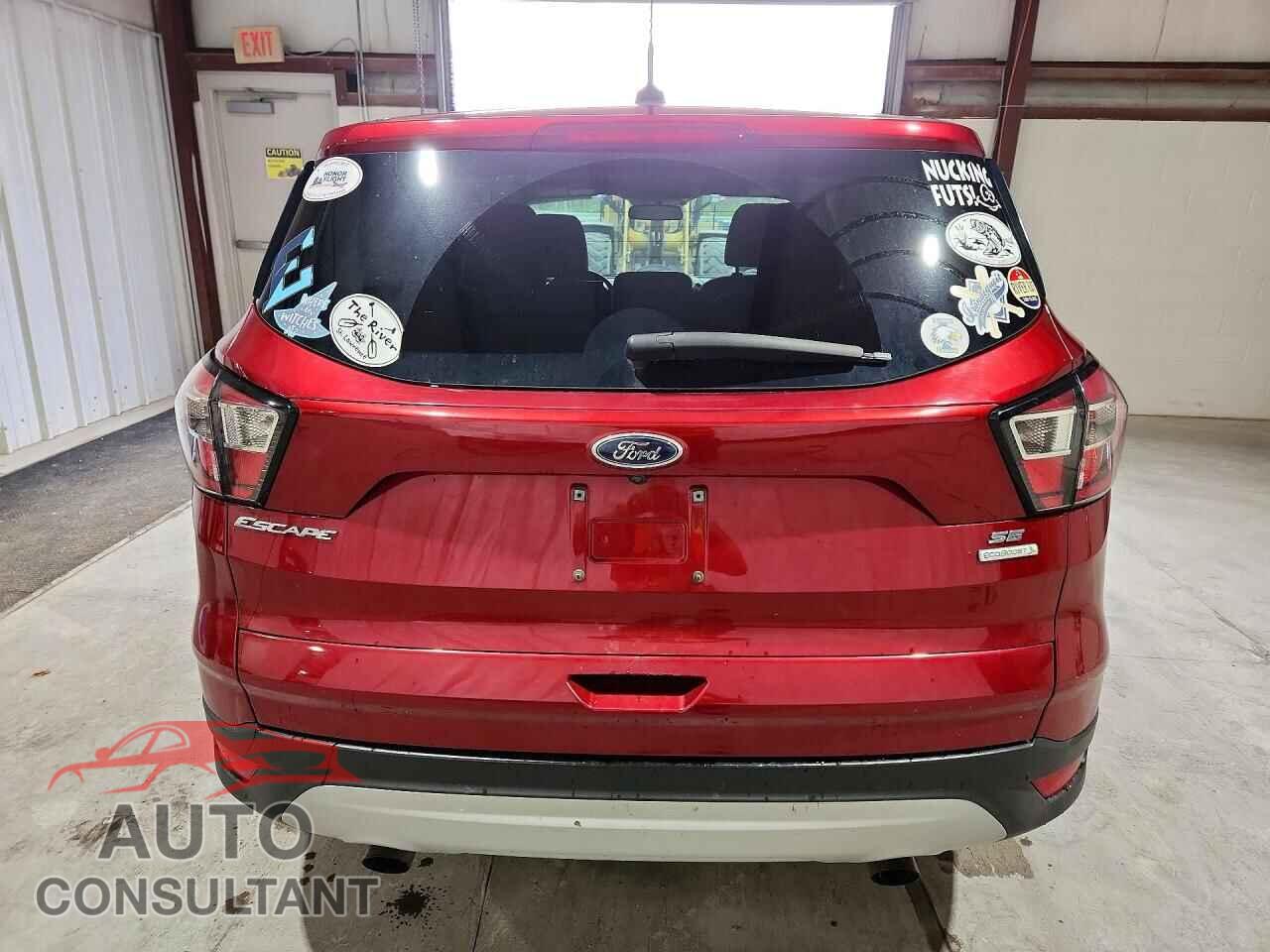 FORD ESCAPE 2017 - 1FMCU0GD0HUC93733