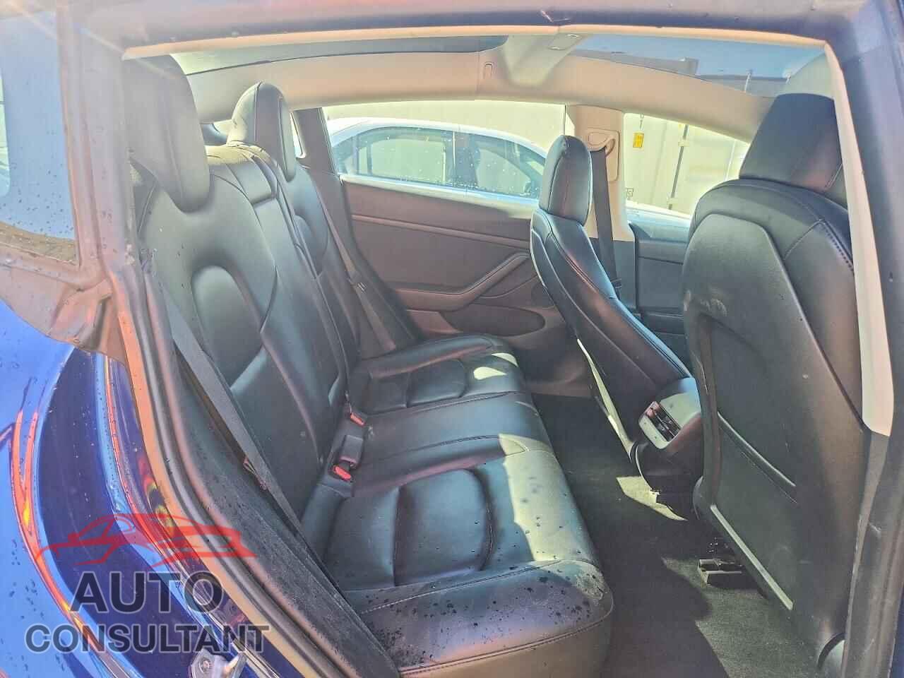 TESLA MODEL 3 2023 - 5YJ3E1EA4PF451515