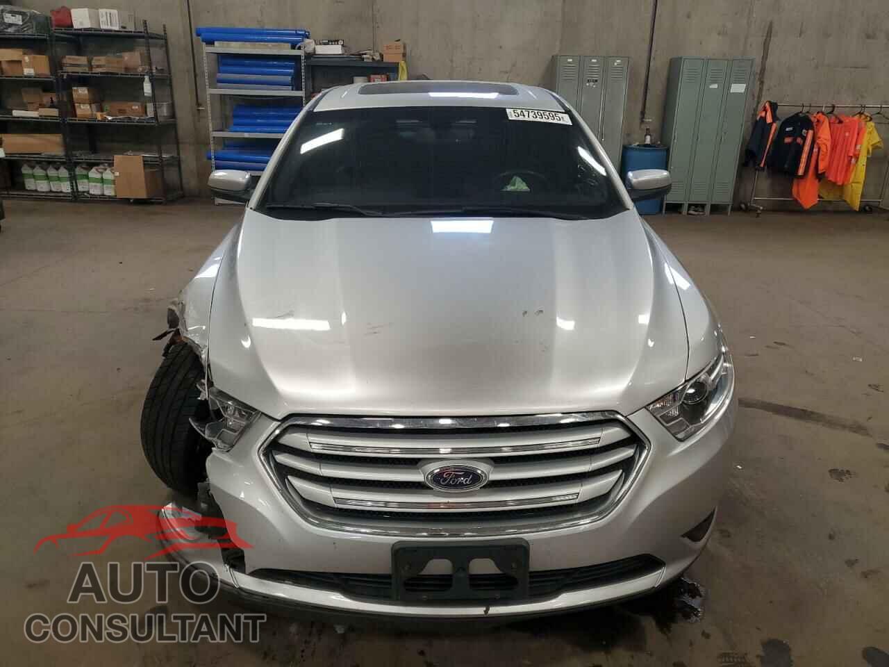FORD TAURUS 2015 - 1FAHP2E85FG177576