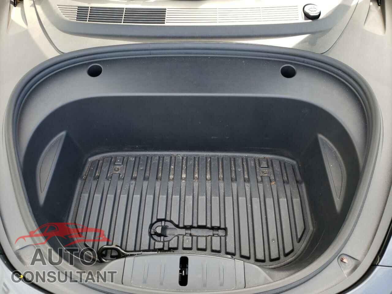 TESLA MODEL 3 2022 - 5YJ3E1EB6NF290946
