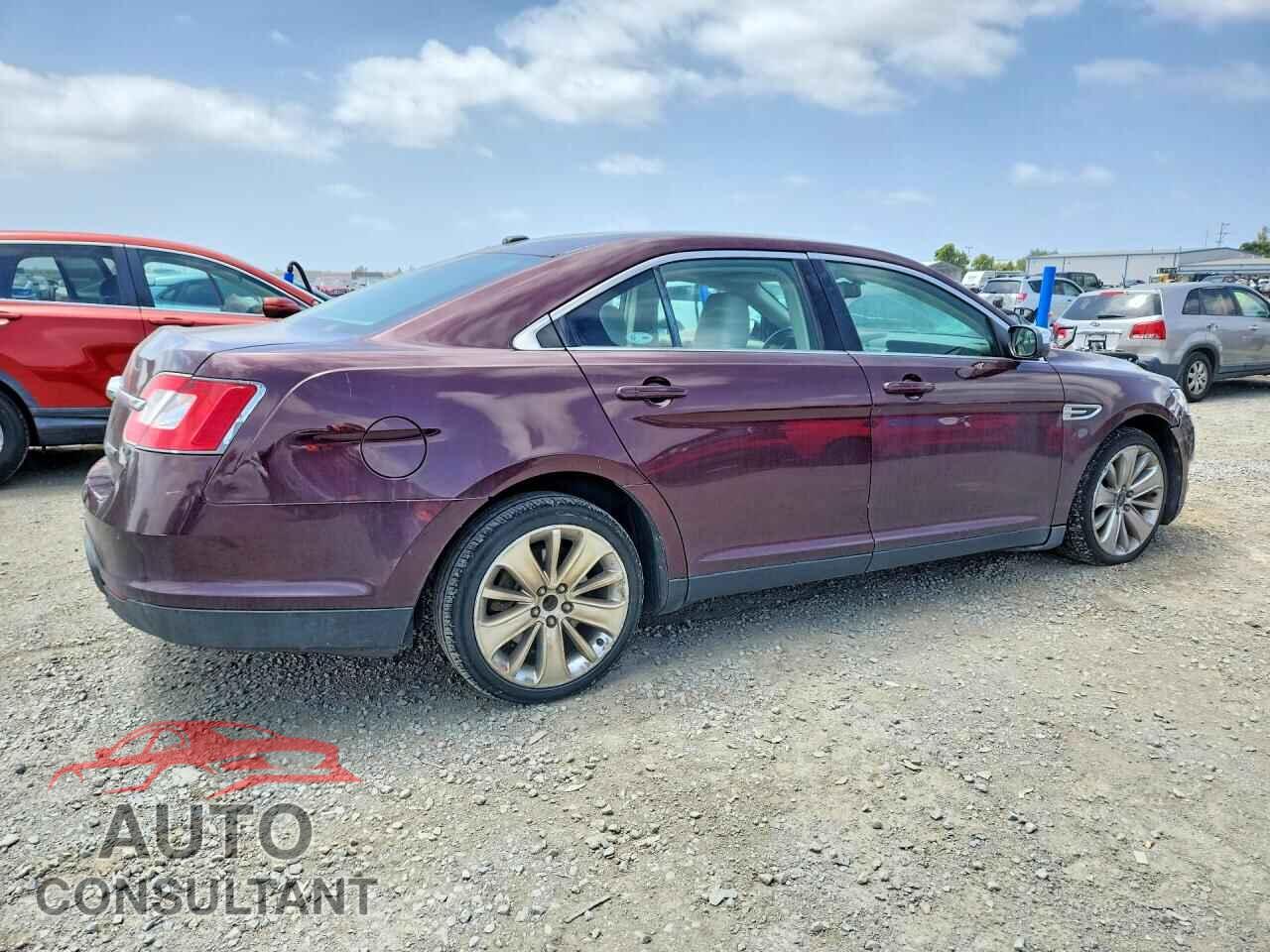 FORD TAURUS 2011 - 1FAHP2FW3BG111132
