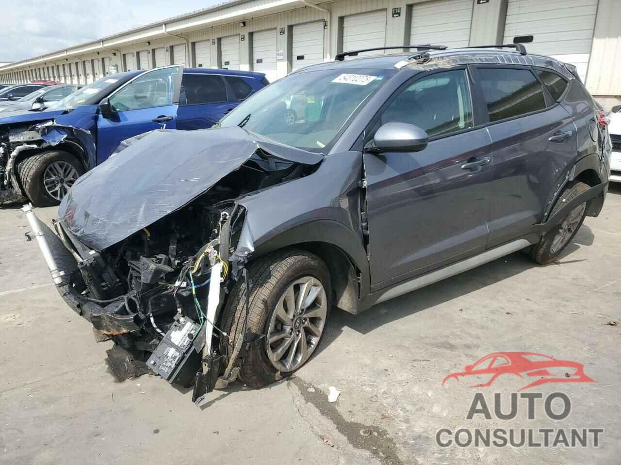 HYUNDAI TUCSON 2018 - KM8J3CA49JU620544
