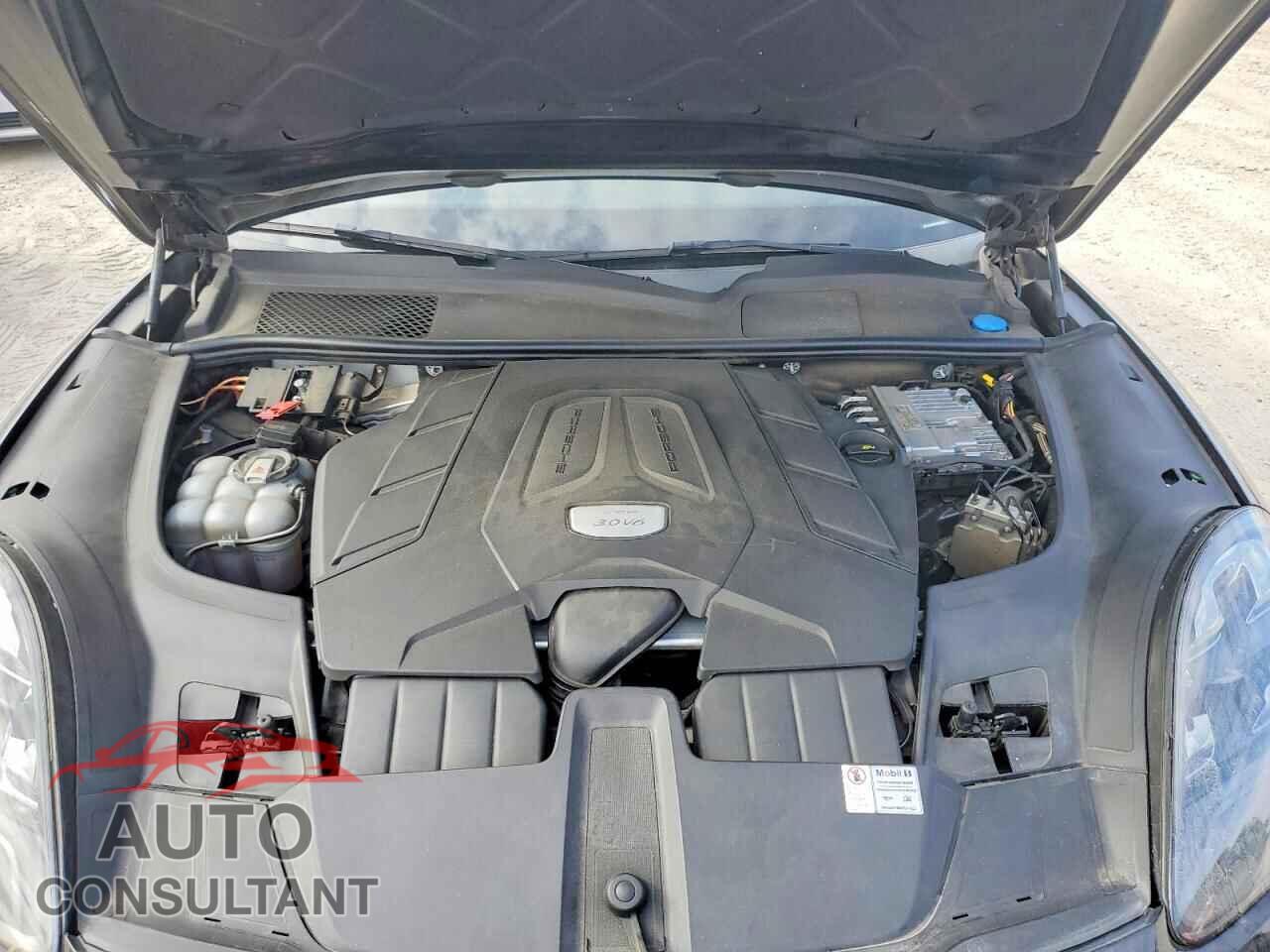 PORSCHE CAYENNE 2019 - WP1AA2AY8KDA02011