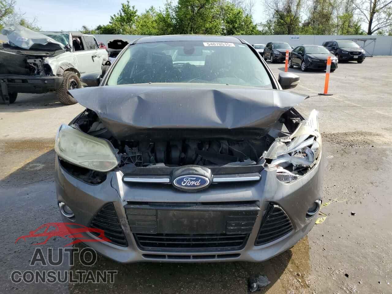 FORD FOCUS 2012 - 1FAHP3M2XCL205958