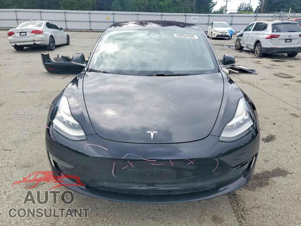 TESLA MODEL 3 2018 - 5YJ3E1EA9JF033801