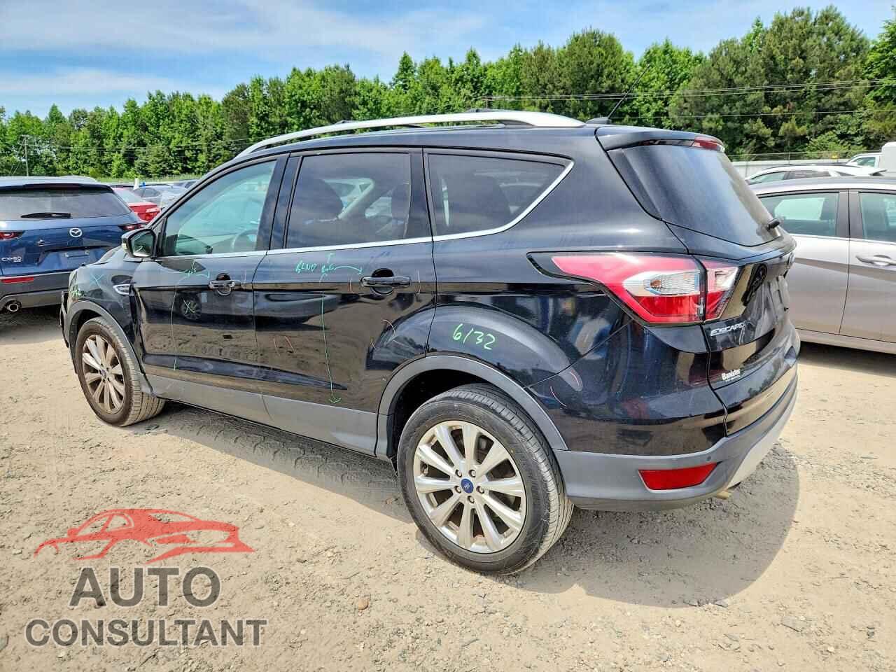 FORD ESCAPE 2017 - 1FMCU9JD4HUC44449
